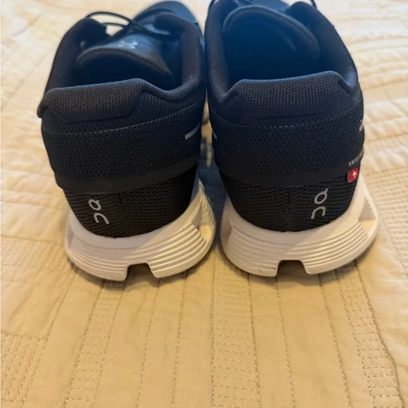 On Running Black and White Athletic Shoes - Picture 7 of 8